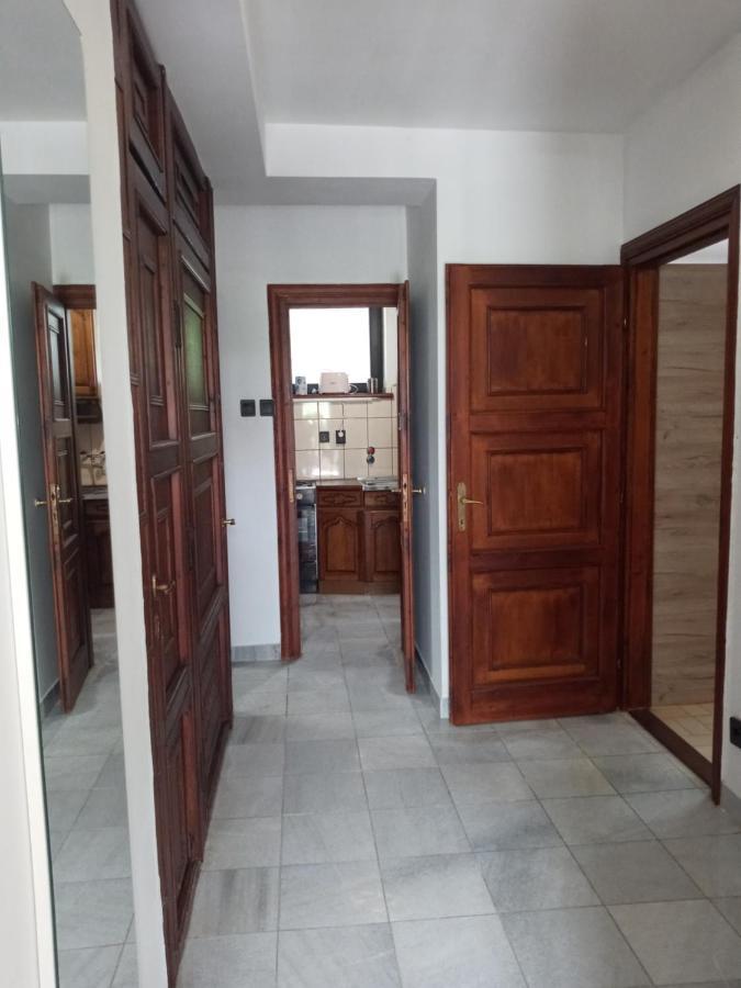 Luxury Eagle Apartman Будапеща Екстериор снимка